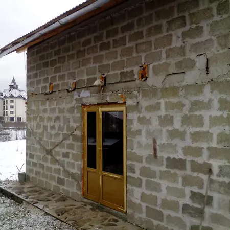 Садиба У Тараса Bukovel